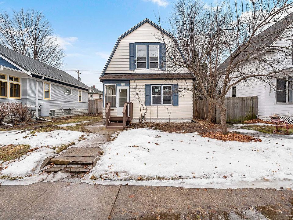 1st image of 1484 Charles Ave