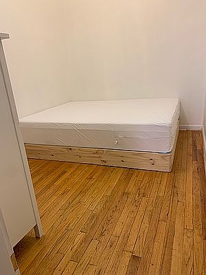 1st image of 110 Mulberry St APT 4