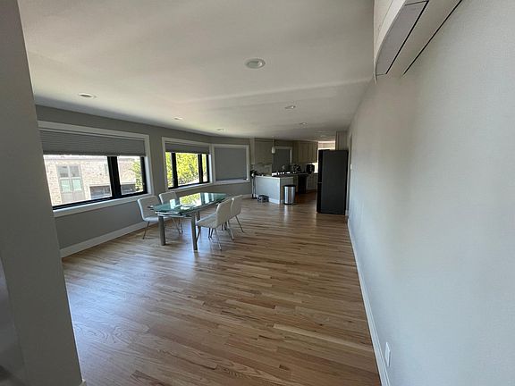 4th image of 1217 Olympic Way W #1