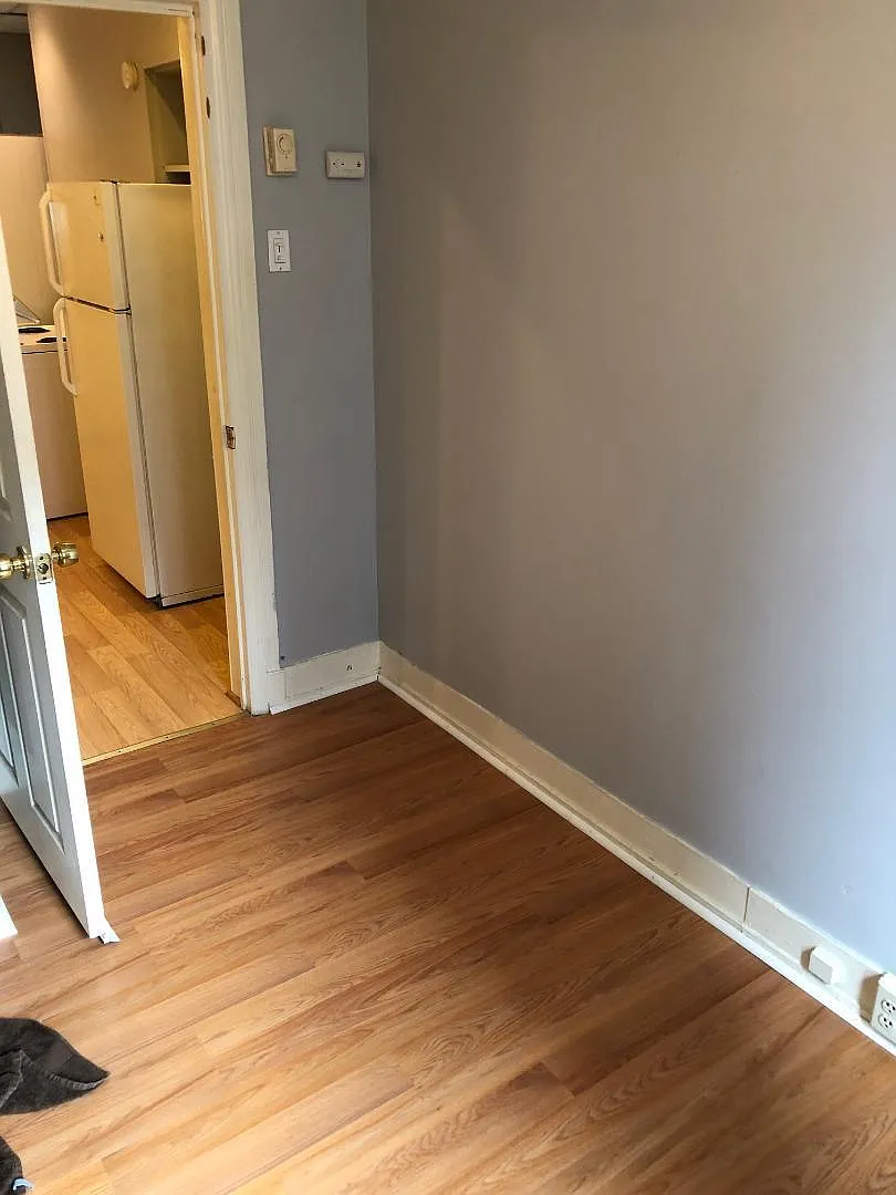 2 bed, 500 sqft, $1,600 — Photo 4