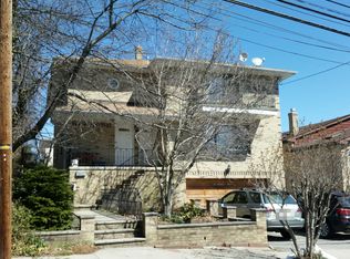215 E Harriet Ave, Palisades Park, NJ 07650