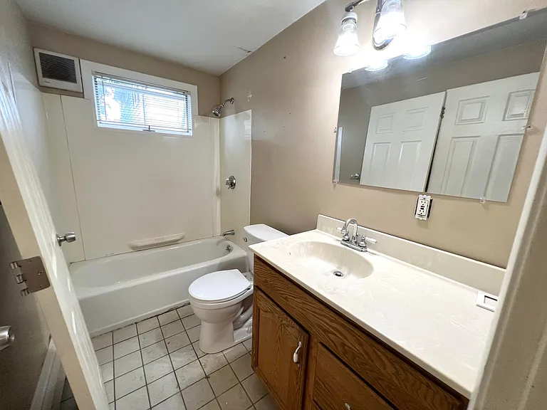 83 Ralph St — Photo 20
