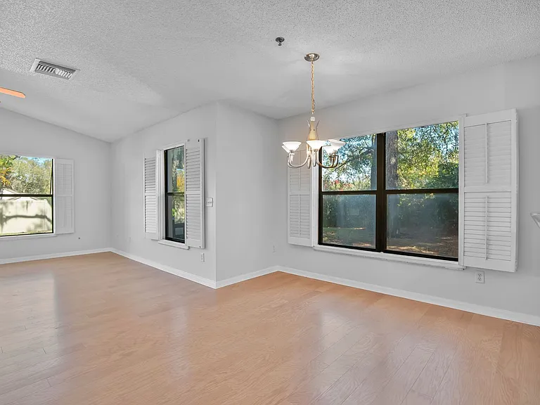 550 Via Del Oro Dr #106 — Photo 6
