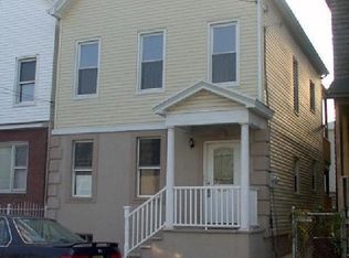 524 Livingston St, Elizabeth, NJ 07206
