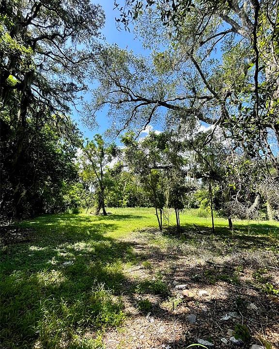 1st image of 194 E 11TH STREET LOT 14