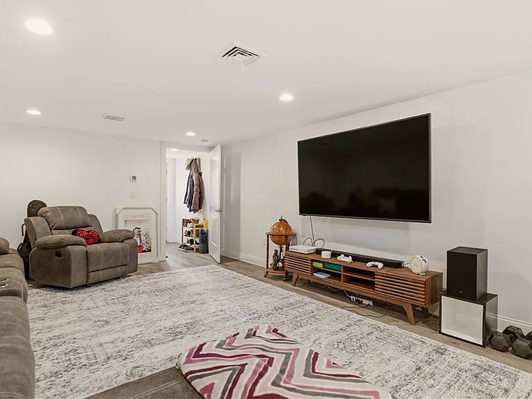 3 Baldwin Rd — Photo 39