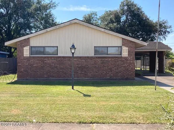 820 Mary Ann St, Opelousas, LA 70570
