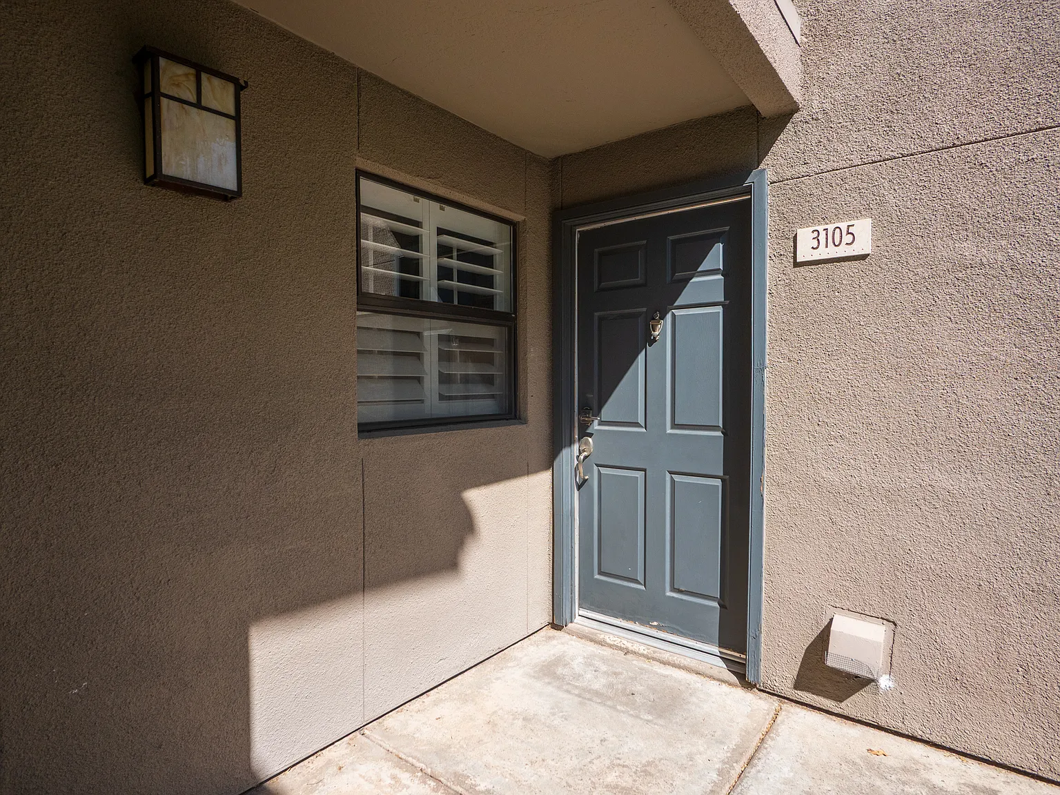 2 bed, 947 sqft, $1,675 — Photo 3