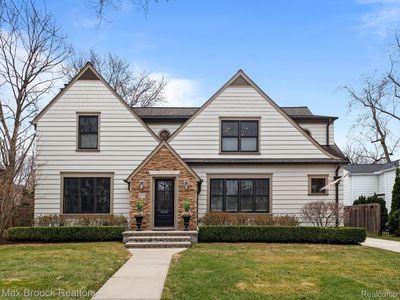 1875 Winthrop Ln, Birmingham, MI, 48009