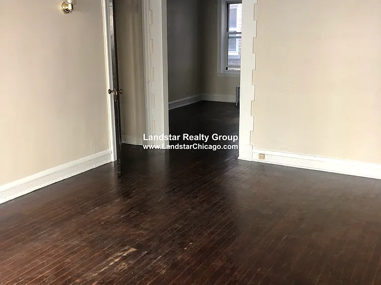 1806 W Farwell Ave #1A — Photo 3