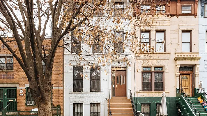 Rented by Nooklyn NYC LLC | media 7