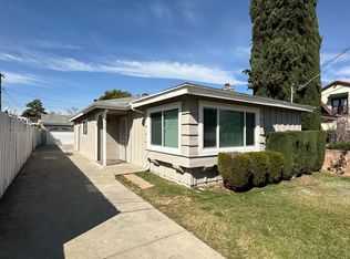 215 S Meridith Ave, Pasadena, CA 91106