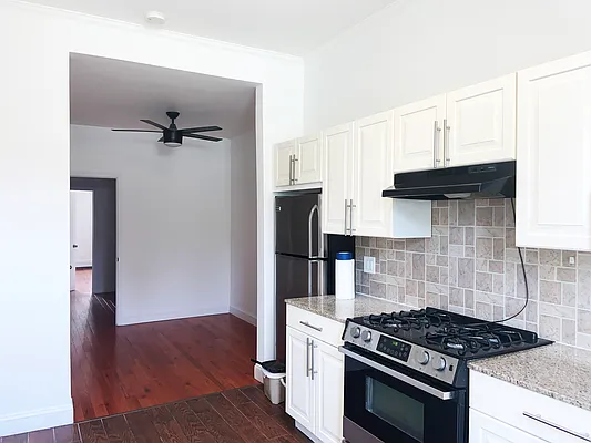 Rented by Stewart Harrison LLC | media 24