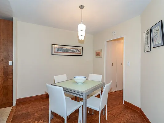 Sold by Robert E. Hill  | media 21