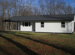 140 Red Hill Rd, Sunbright, TN 37872