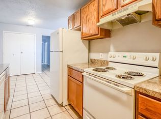 9619 Boston Ave APT B, Lubbock, TX 79423