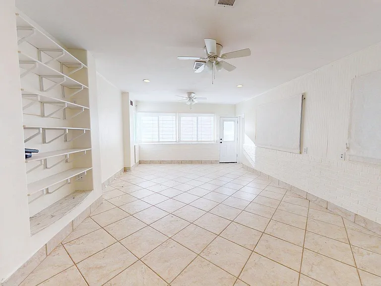6415 Potomac Ave — Photo 15