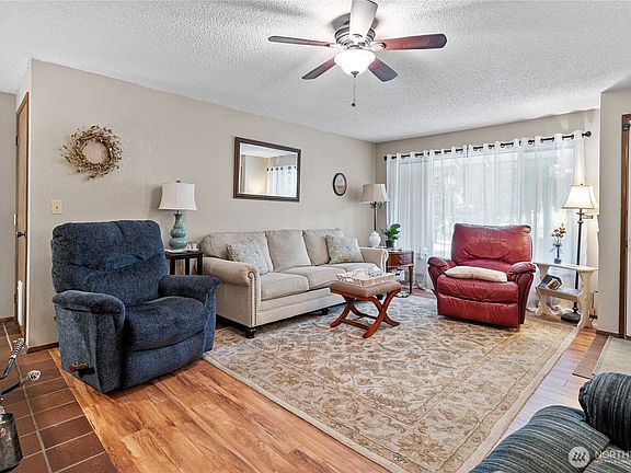 2nd image of 10309 38th Avenue Ct