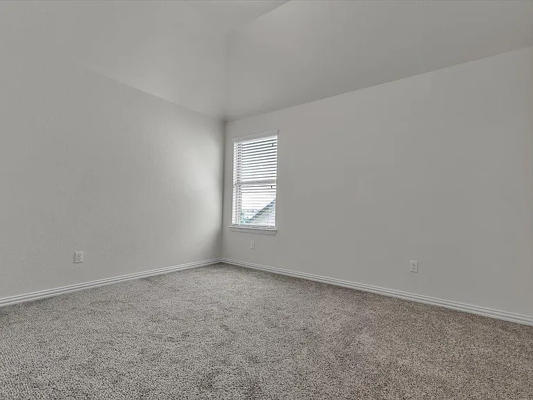 3425 De Soto Loop — Photo 29
