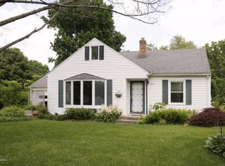 923 Parchmount Ave, Parchment, MI