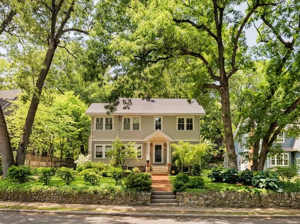 85 Oakland Ave, Arlington, MA 02476