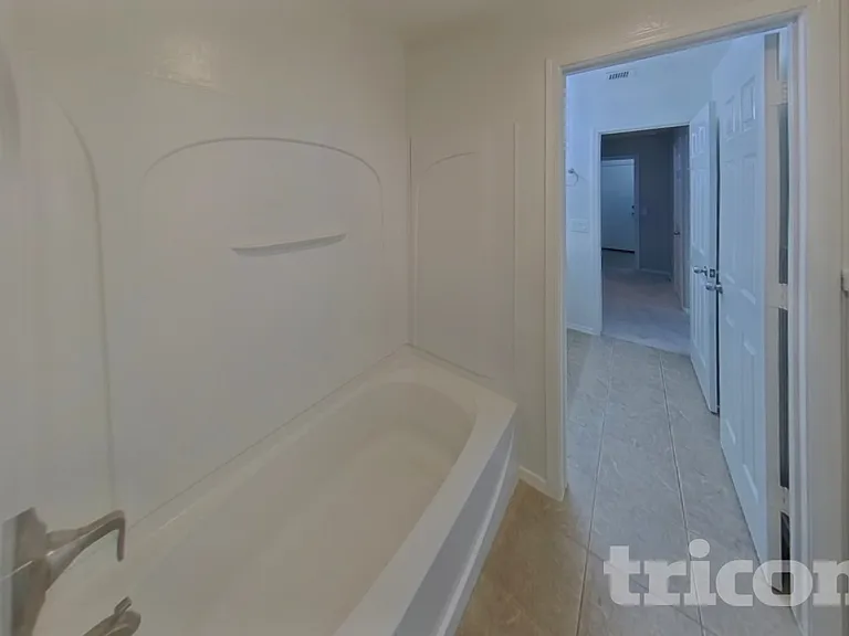 45539 W Sky Ln — Photo 14
