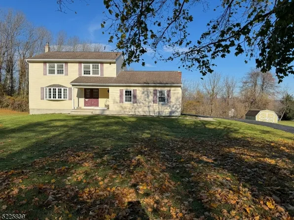 110 Fenwick Rd, Frankford Twp., NJ 07822