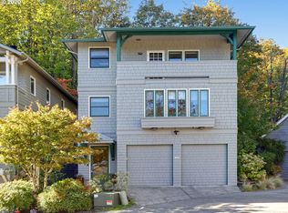 3446 NW Vaughn St, Portland, OR 97210