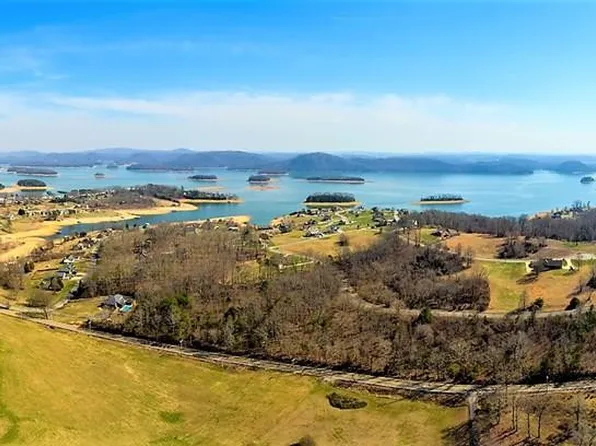 177 Woodstock Dr, Rutledge, TN 37861