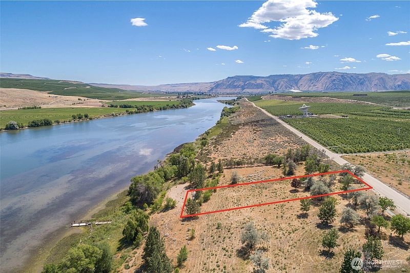 5th image of 300 Monse River Road