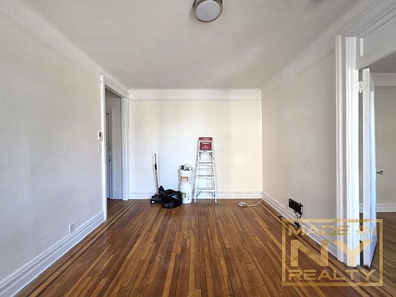 4th image of 29-07 31st Ave #3C