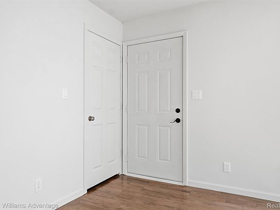 3rd image of 22796 Watt Dr