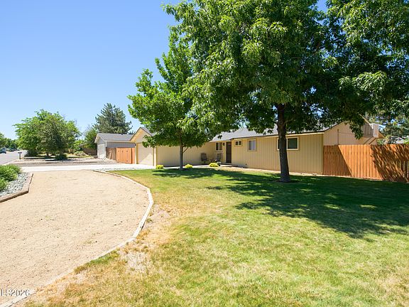 3rd image of 1249 Kingston Way