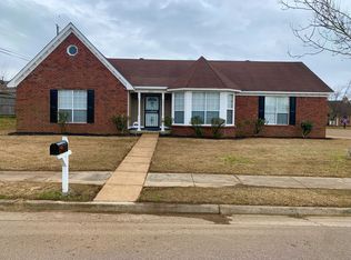 6511 Oak Hurst Dr, Memphis, TN 38141