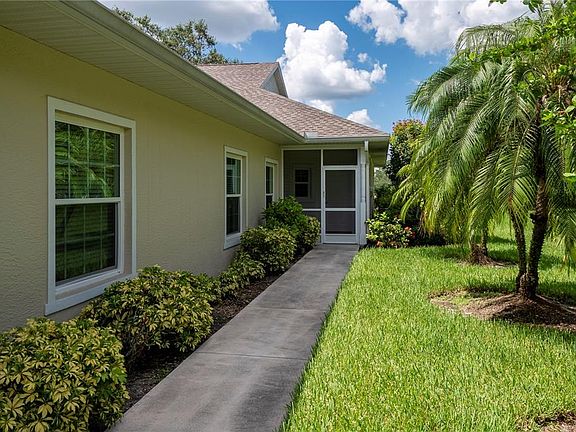 4th image of 1011 Live Oak Cir #14