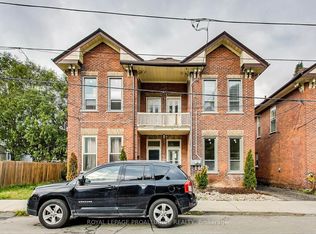 615 Union St #2, Peterborough, ON K9H 3V4