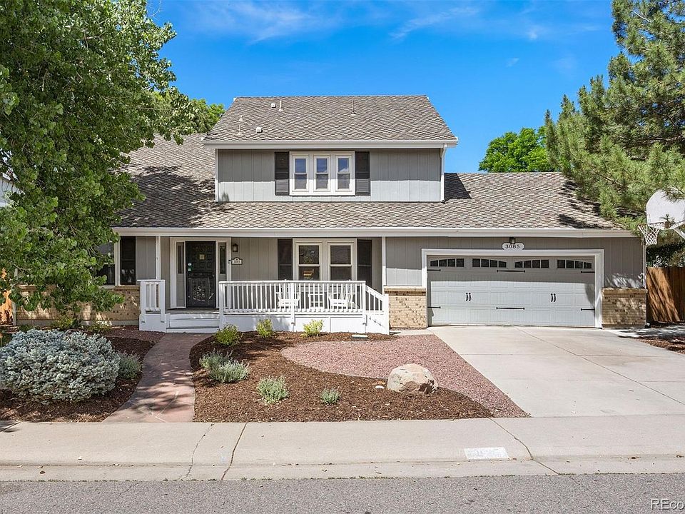 1st image of 3085 E Hinsdale Avenue