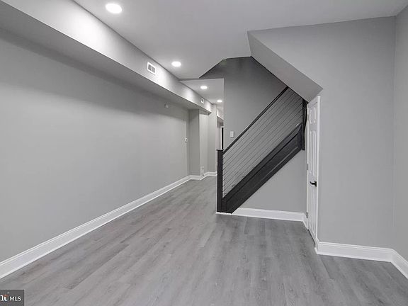 5th image of 1229 Glyndon Ave