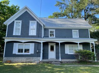 1001 W Olive St, Rogers, AR 72756