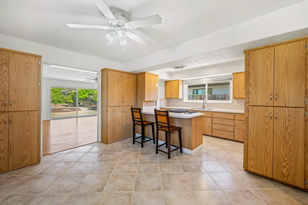 kitchen - 5131 Dorman Dr