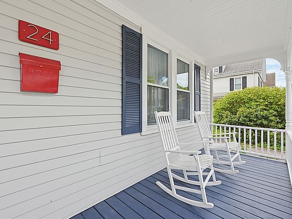 3rd image of 24 Riverside Pl