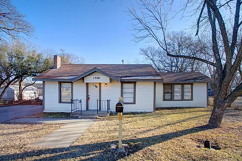 1308 Joslin St Photo 1 1308 Joslin St Photo 1
