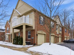 47551 Pembroke Dr, Canton, MI 48188
