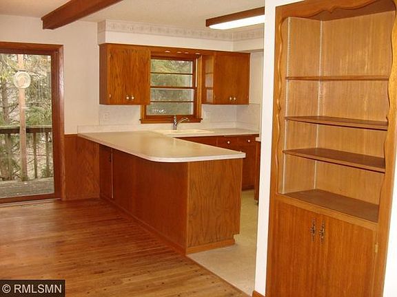 5th image of 15513 Crest Dr