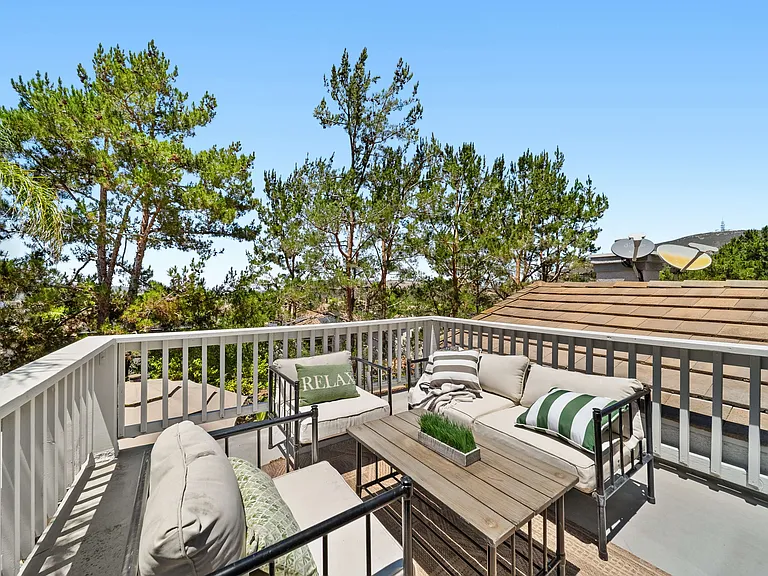 1546 Black Walnut Dr — Photo 24