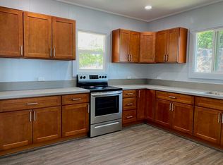 1469 Alewa Dr, Honolulu, HI 96817
