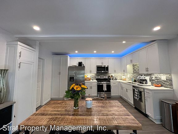 4th image of 3104 1st Ave #7723310