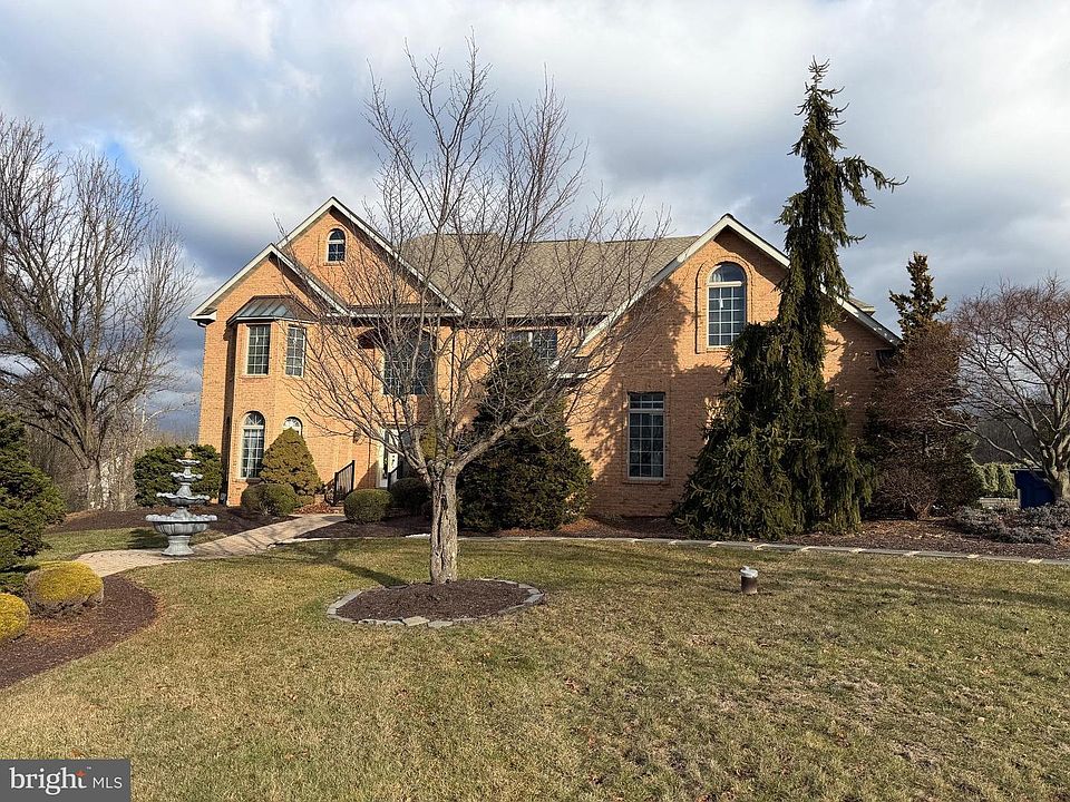 1st image of 6254 Bridle Ct