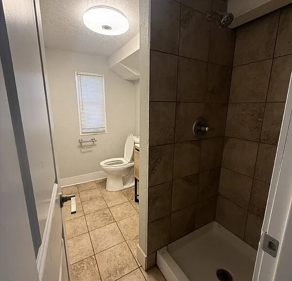 1320 1/2 SE Broad St — Photo 7