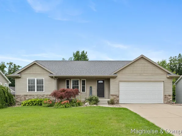 8665 Shore Way Dr SW, Byron Center, MI 49315